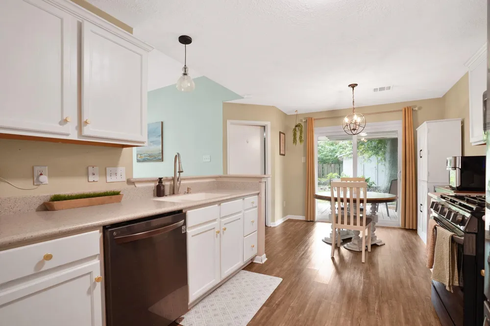 24826 Broad Pine Drive Huffman, TX 77336