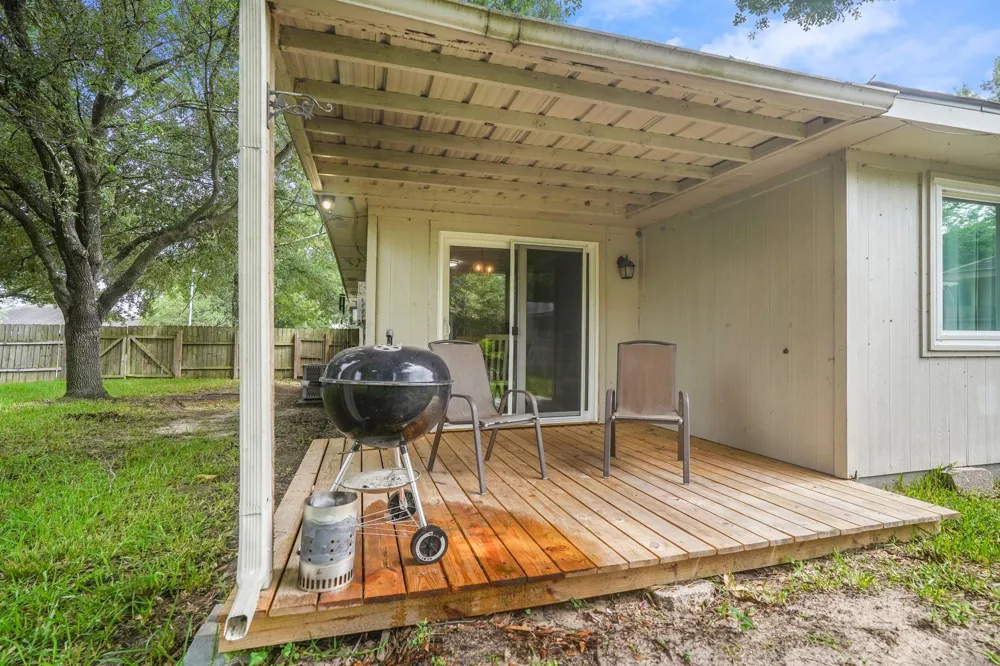 24826 Broad Pine Drive Huffman, TX 77336