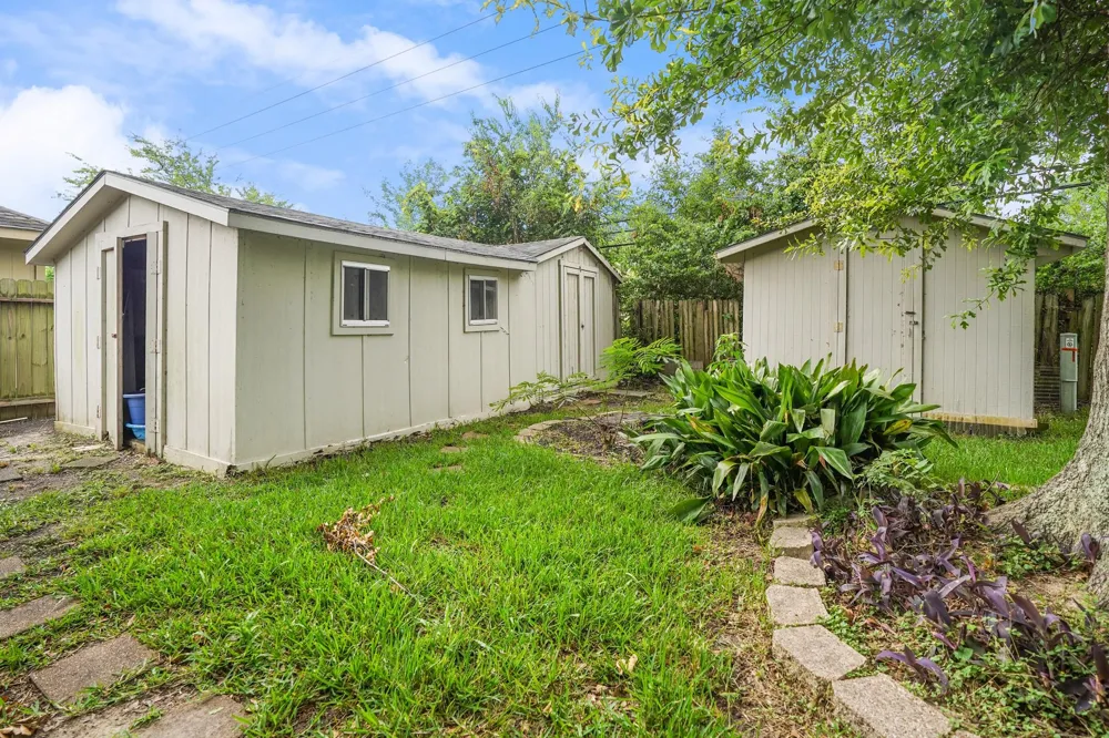 24826 Broad Pine Drive Huffman, TX 77336