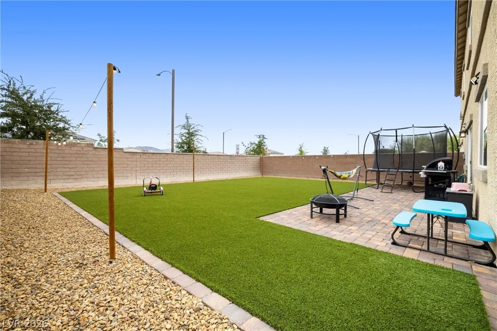 1638 Dire Wolf Avenue North Las Vegas, NV 89084