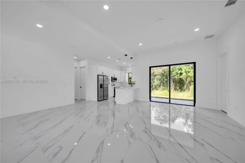 505 9th ST Lehigh Acres, FL 33972