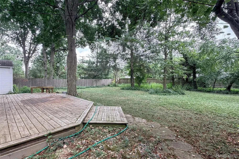 1846 PEMBROKE ROAD Birmingham City, MI 48009