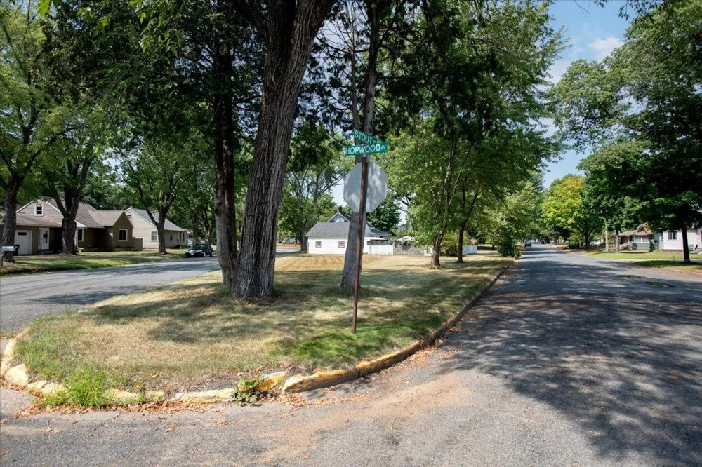 855 Stout Street NE Menomonie, WI 54751