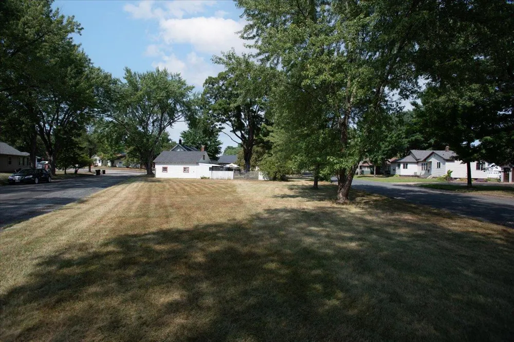 855 Stout Street NE Menomonie, WI 54751