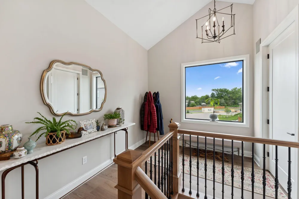 4855 Linden Cove Lane Savage, MN 55378
