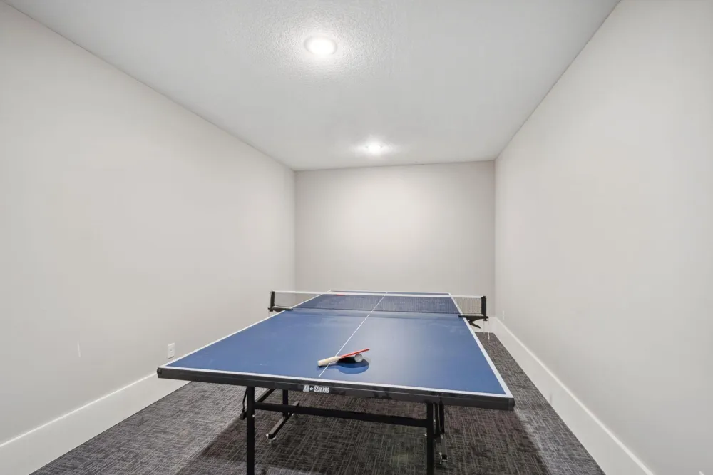 4855 Linden Cove Lane Savage, MN 55378