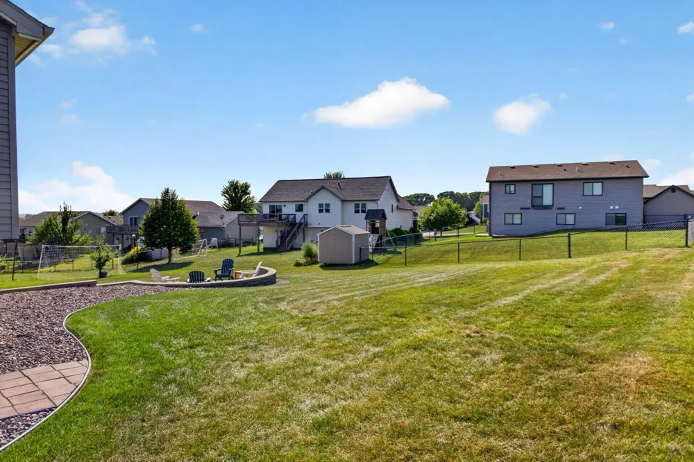 336 Interior Drive Pine Island, MN 55963