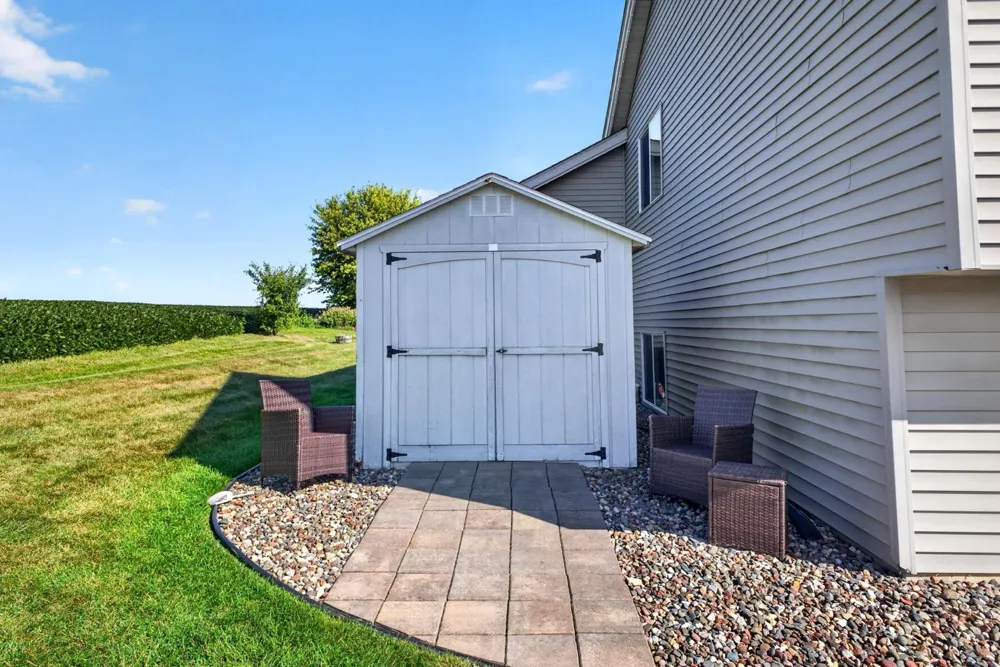 336 Interior Drive Pine Island, MN 55963