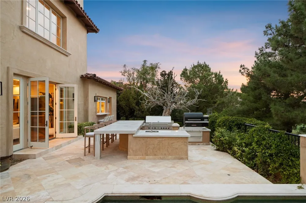 30 Augusta Canyon Way Las Vegas, NV 89141