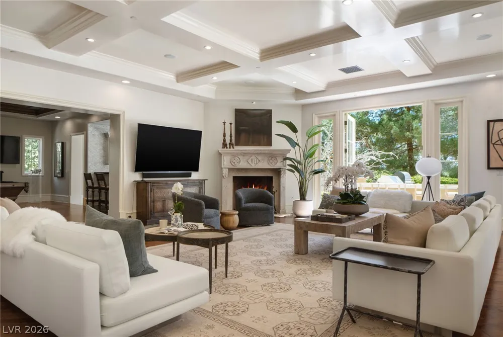 30 Augusta Canyon Way Las Vegas, NV 89141