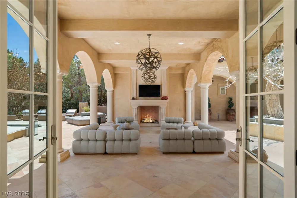 30 Augusta Canyon Way Las Vegas, NV 89141