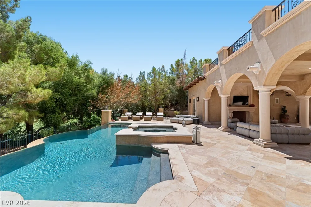 30 Augusta Canyon Way Las Vegas, NV 89141