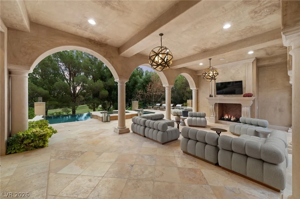 30 Augusta Canyon Way Las Vegas, NV 89141