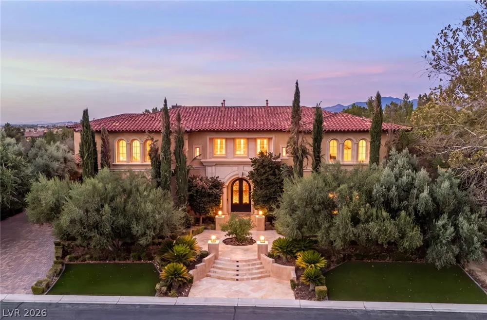 30 Augusta Canyon Way Las Vegas, NV 89141