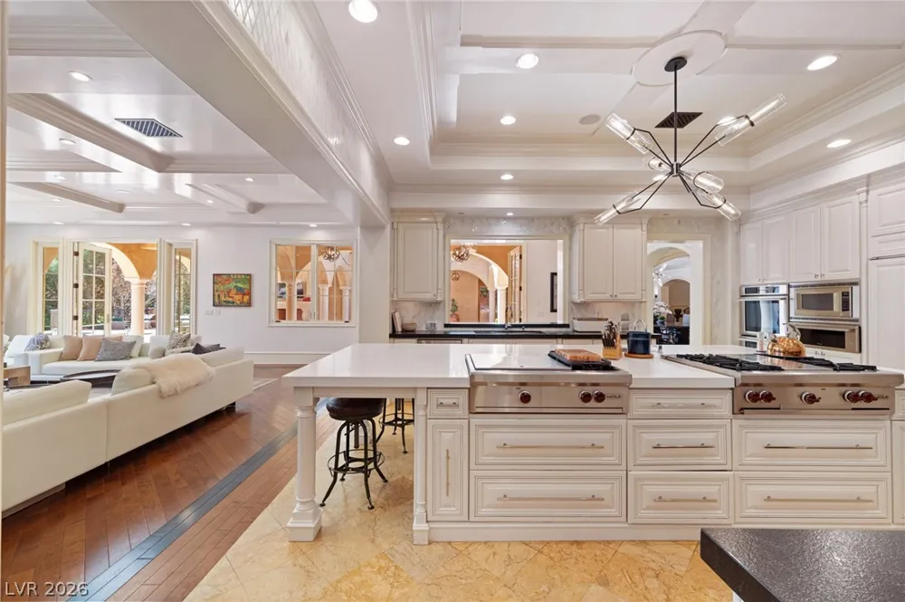 30 Augusta Canyon Way Las Vegas, NV 89141