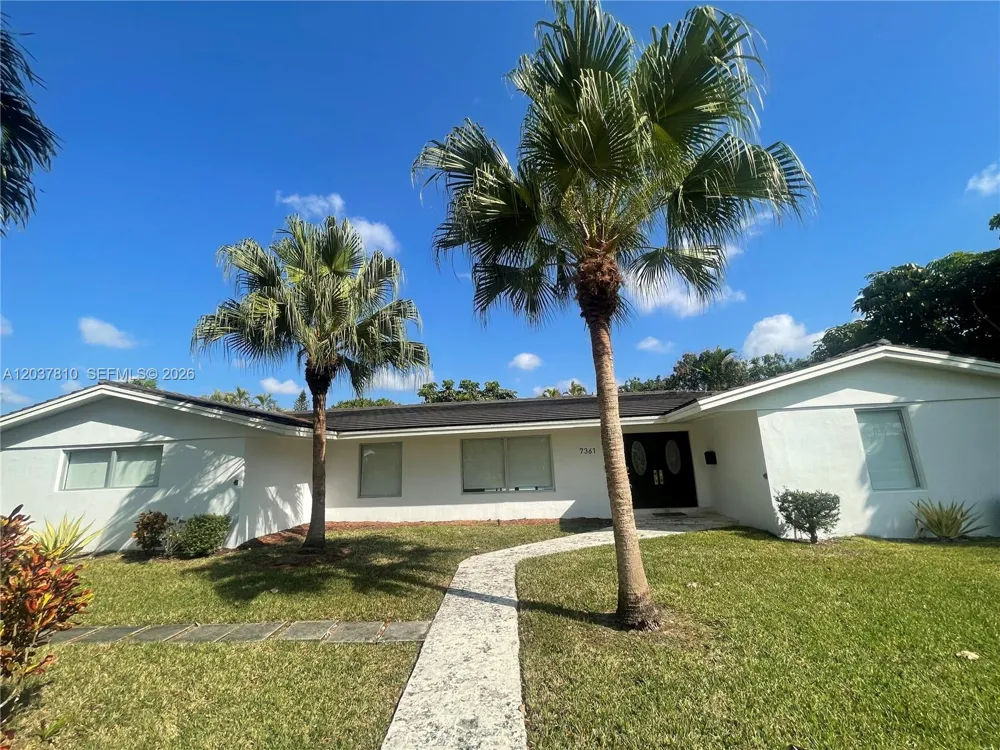 7361 SW 117th Ter Pinecrest, FL 33156