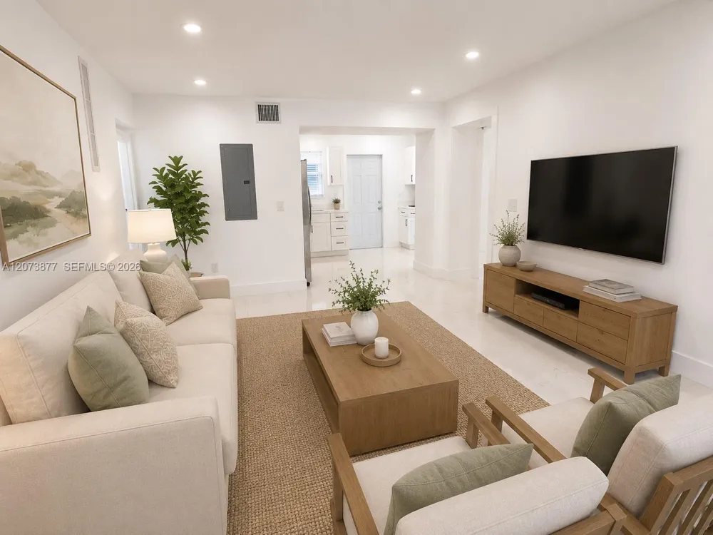 1800 NE 154th St North Miami Beach, FL 33162