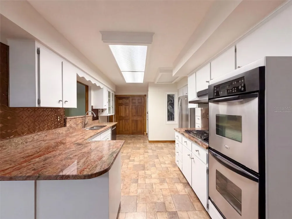 1818 DANBURY DRIVE Sun City Center, FL 33573