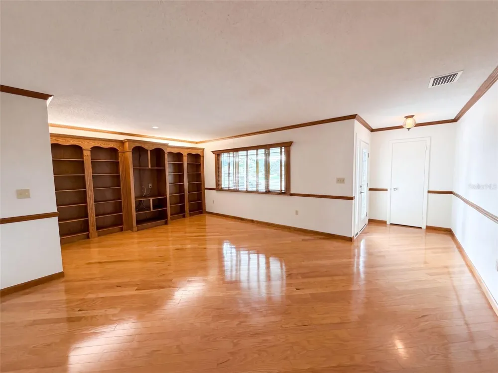 1818 DANBURY DRIVE Sun City Center, FL 33573
