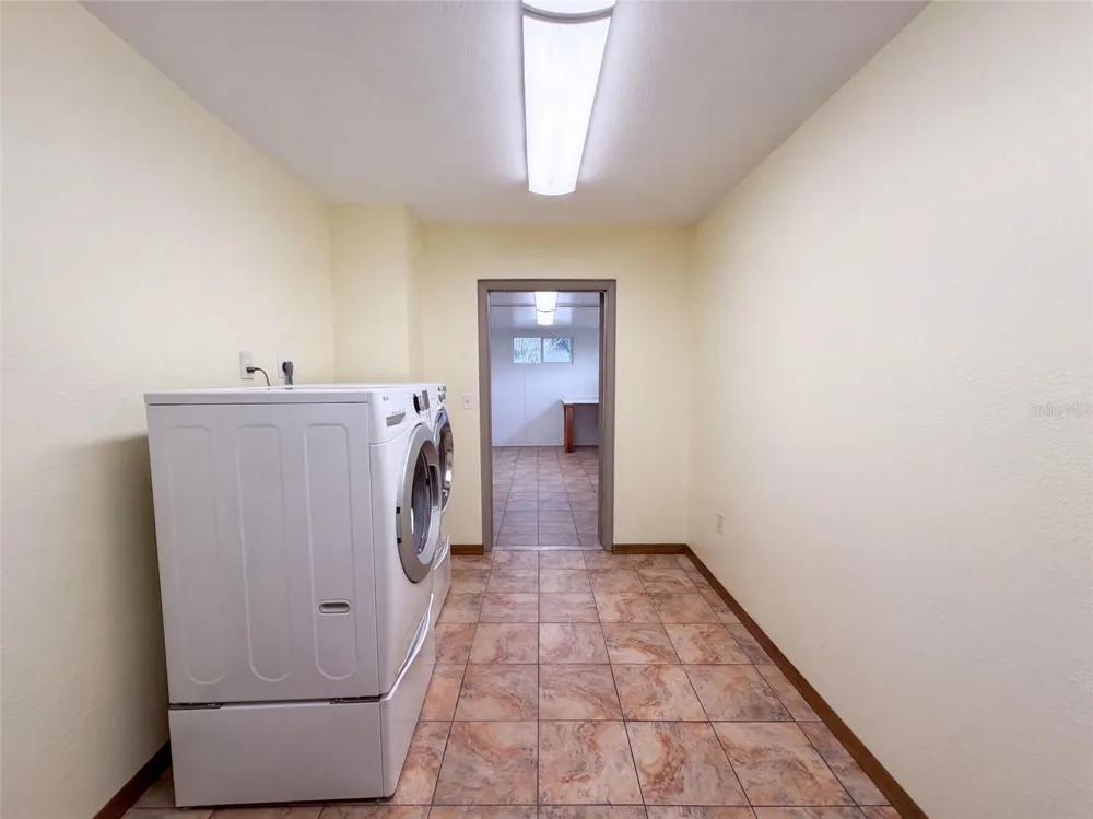 1818 DANBURY DRIVE Sun City Center, FL 33573