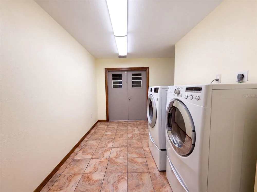 1818 DANBURY DRIVE Sun City Center, FL 33573