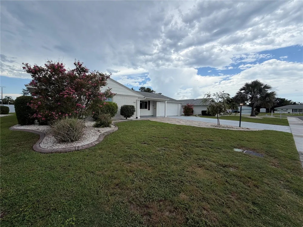 1818 DANBURY DRIVE Sun City Center, FL 33573