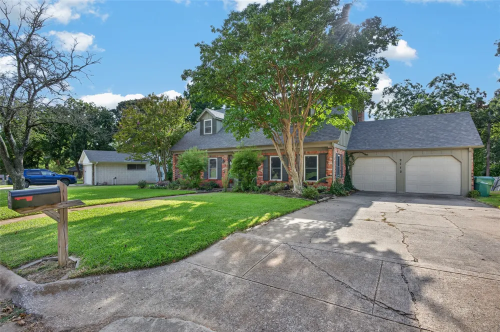 2710 Devonshire Drive Sherman, TX 75092