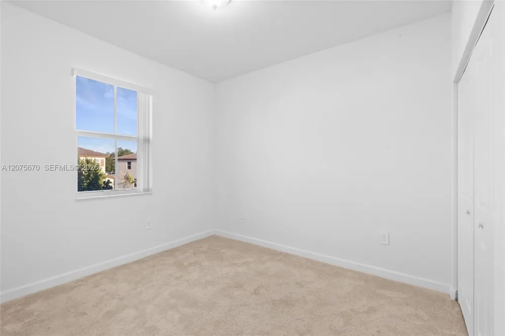 12428 NW 23rd Ct Miami, FL 33167