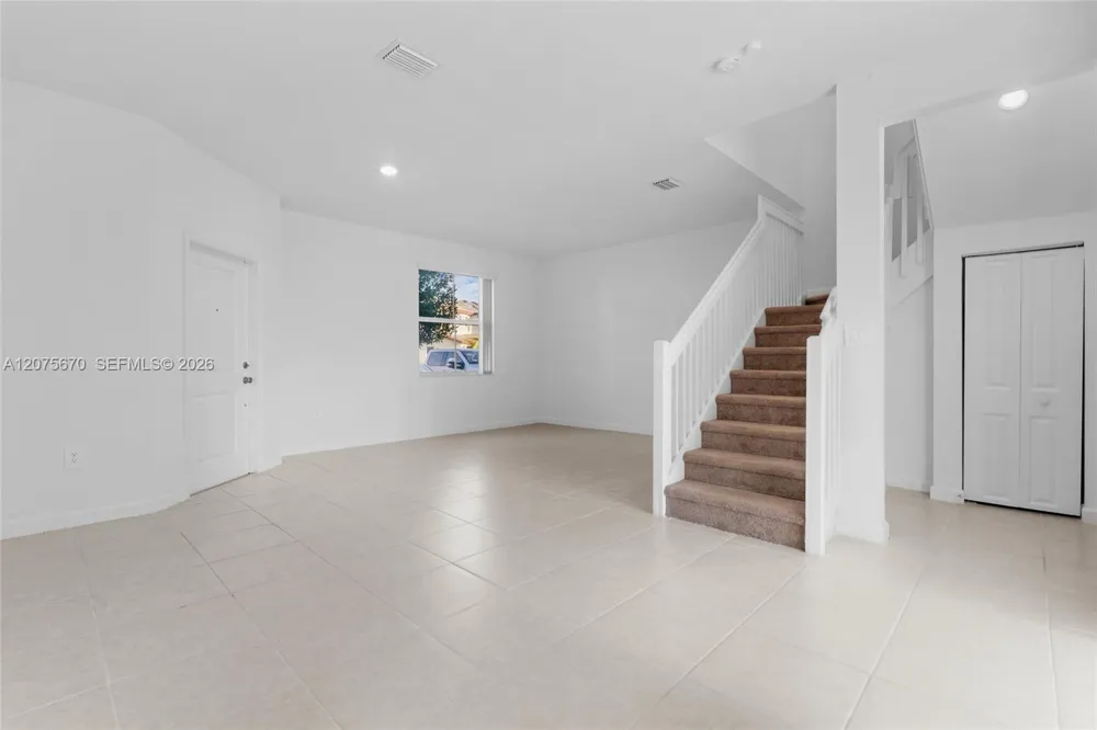 12428 NW 23rd Ct Miami, FL 33167