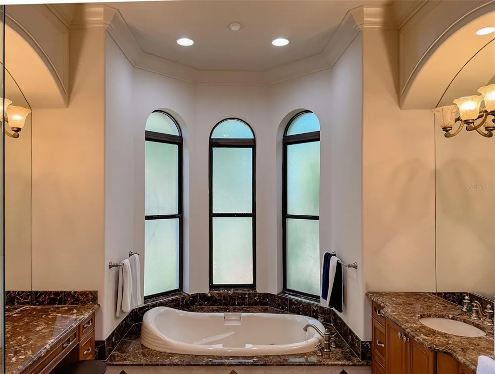 1480 HEMPEL AVENUE Windermere, FL 34786