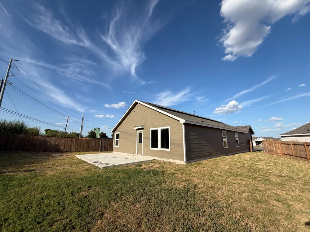 1905 Willkomen Way Pflugerville, TX 78660