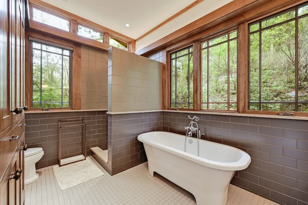 307 Laurel Valley Road West Lake Hills, TX 78746