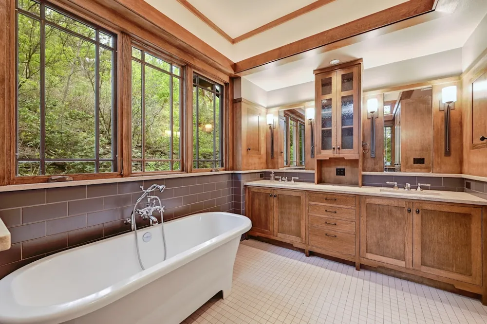 307 Laurel Valley Road West Lake Hills, TX 78746