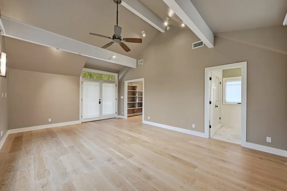 307 Laurel Valley Road West Lake Hills, TX 78746