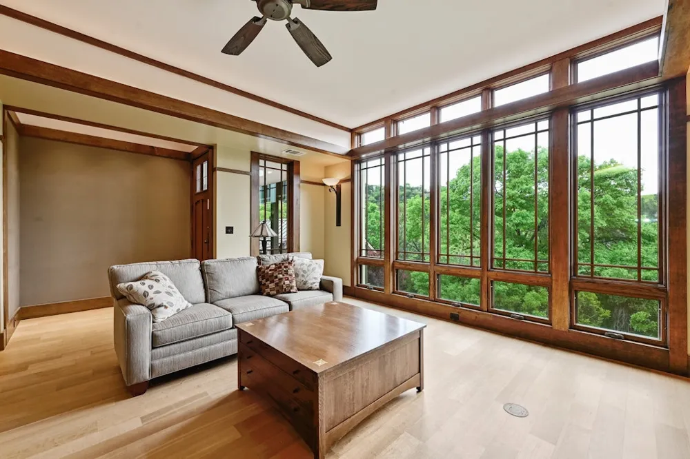 307 Laurel Valley Road West Lake Hills, TX 78746