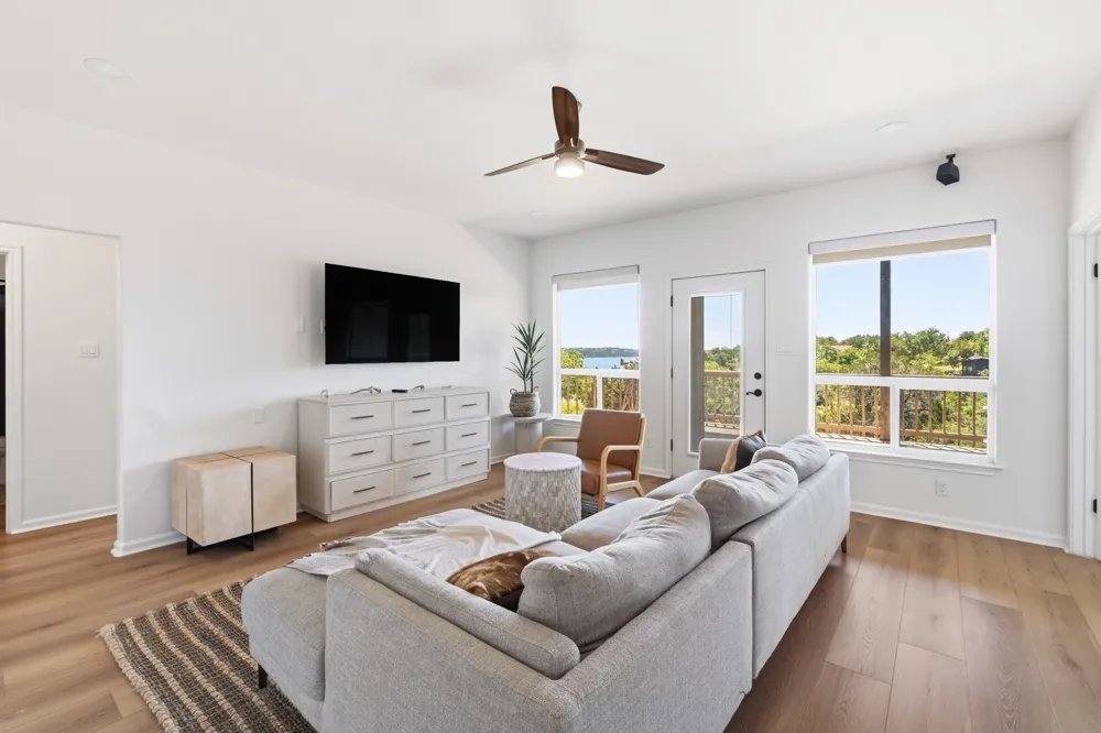 18113 Travis Drive Lago Vista, TX 78645
