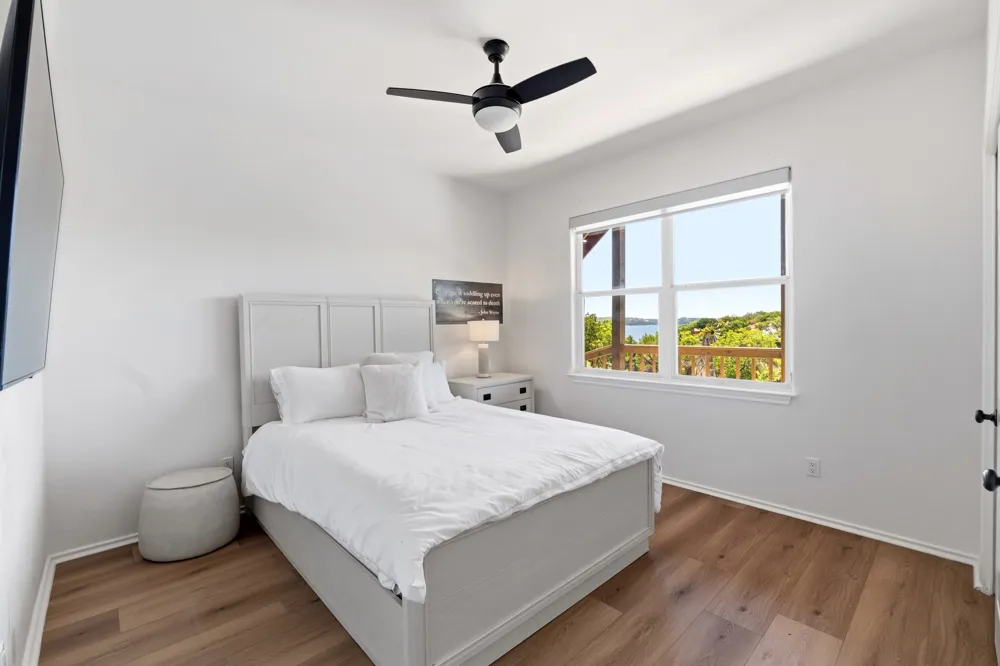 18113 Travis Drive Lago Vista, TX 78645