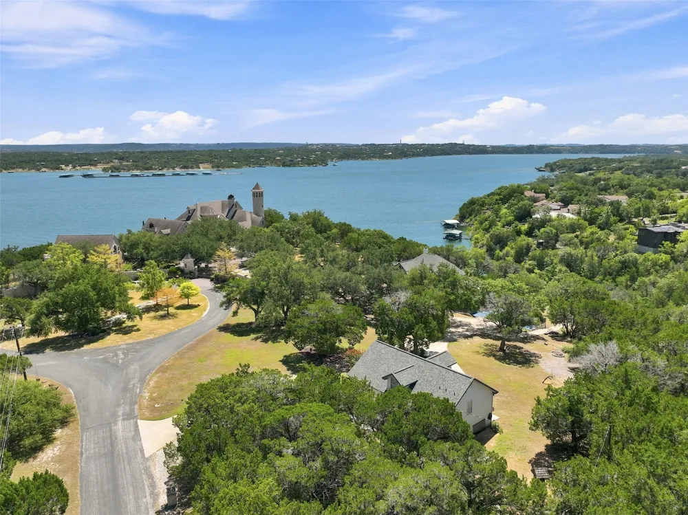 18113 Travis Drive Lago Vista, TX 78645