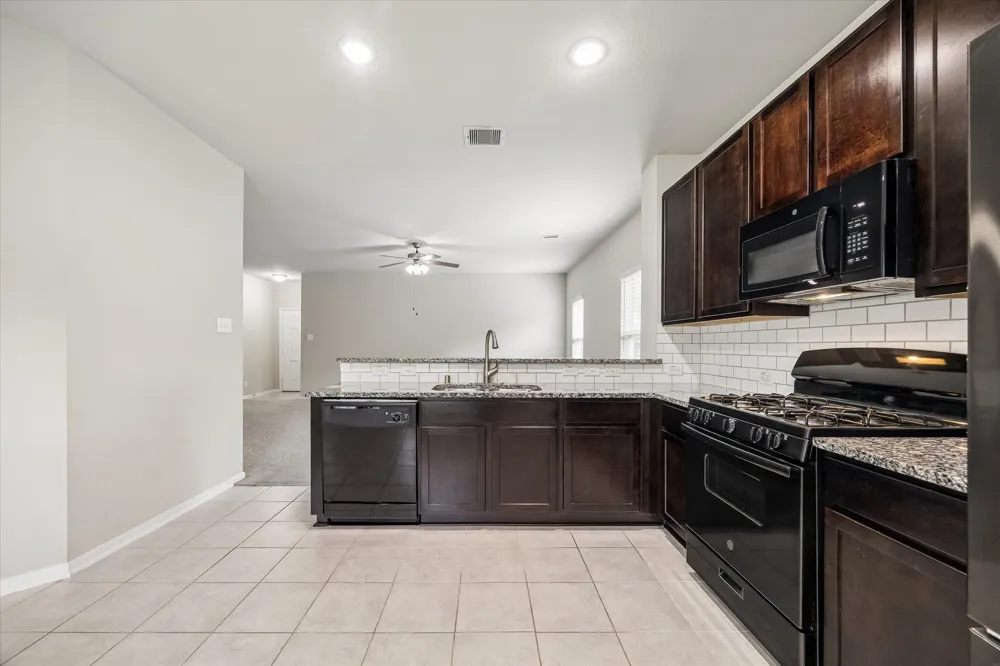 4907 Fairwater Court Richmond, TX 77469