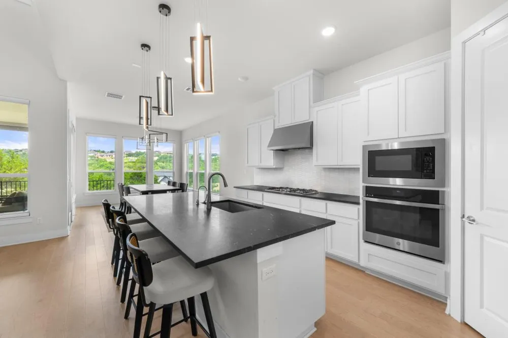 908 Siena Sunset Road Leander, TX 78641