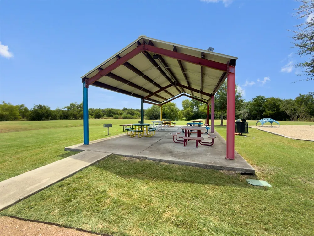724 Lavaca Loop Elgin, TX 78621