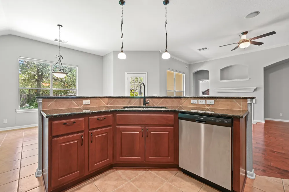 6413 York Bridge Circle Austin, TX 78749