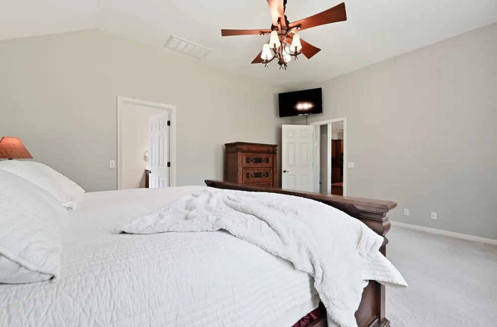 6413 York Bridge Circle Austin, TX 78749