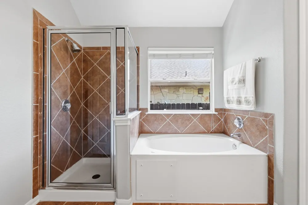 6413 York Bridge Circle Austin, TX 78749