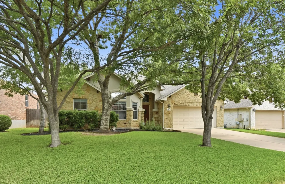 6413 York Bridge Circle Austin, TX 78749