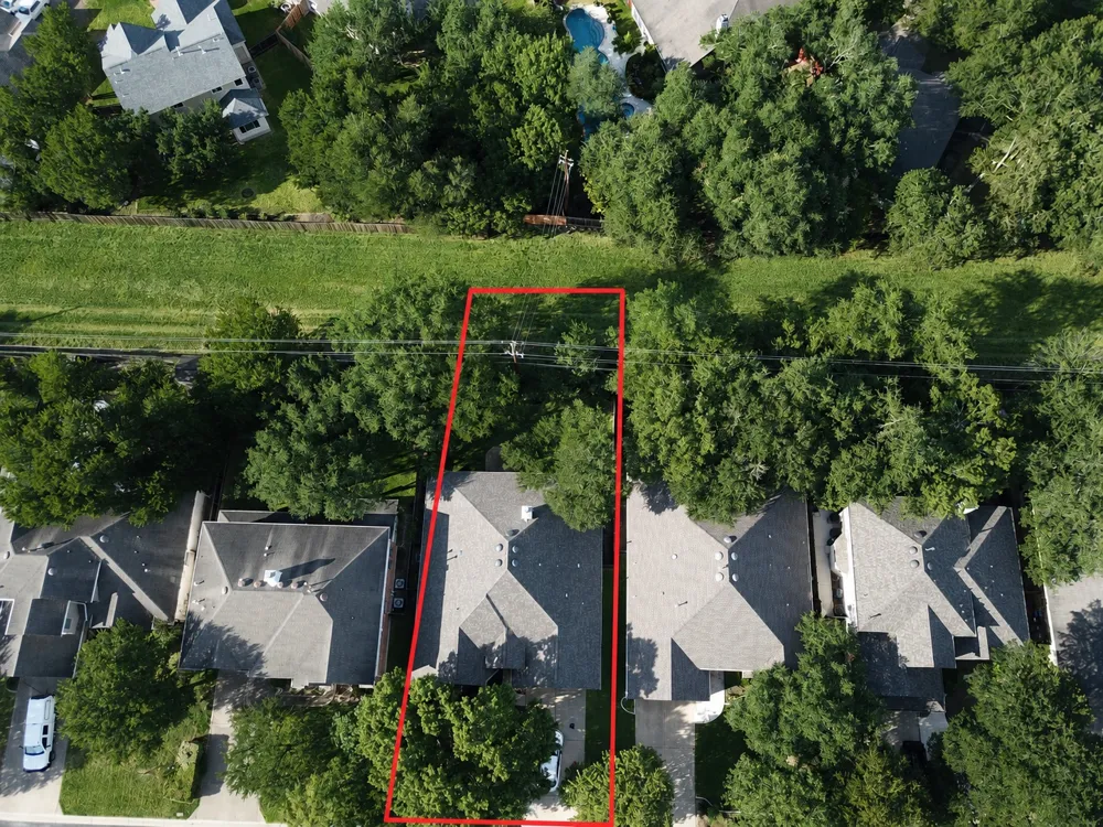 6413 York Bridge Circle Austin, TX 78749
