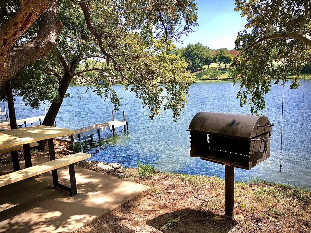 2302 Yellow Bird Trail Austin, TX 78734