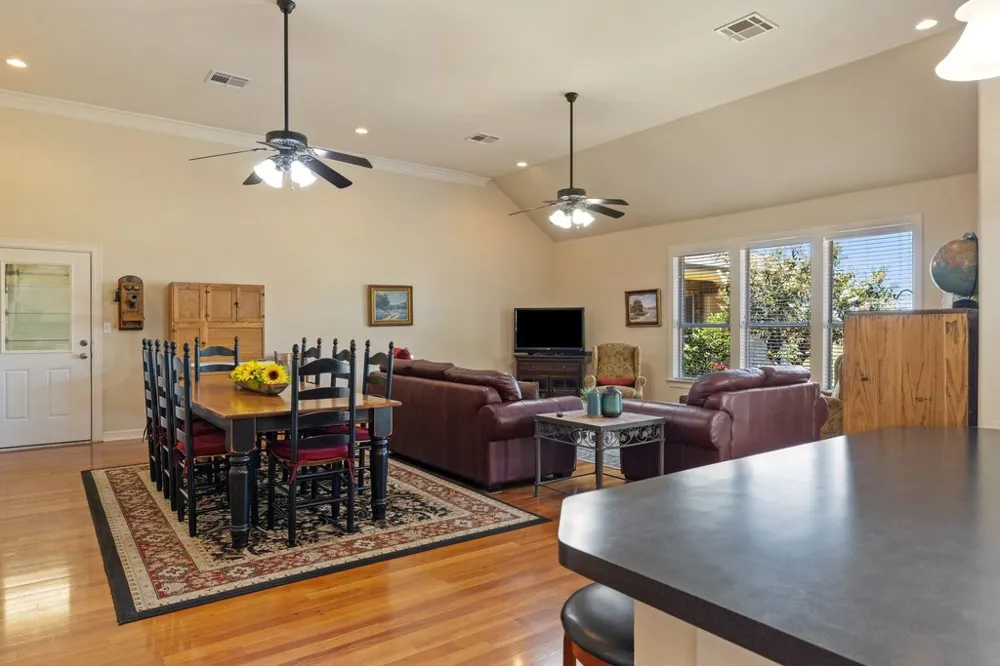 5421 FM 619 Taylor, TX 76574