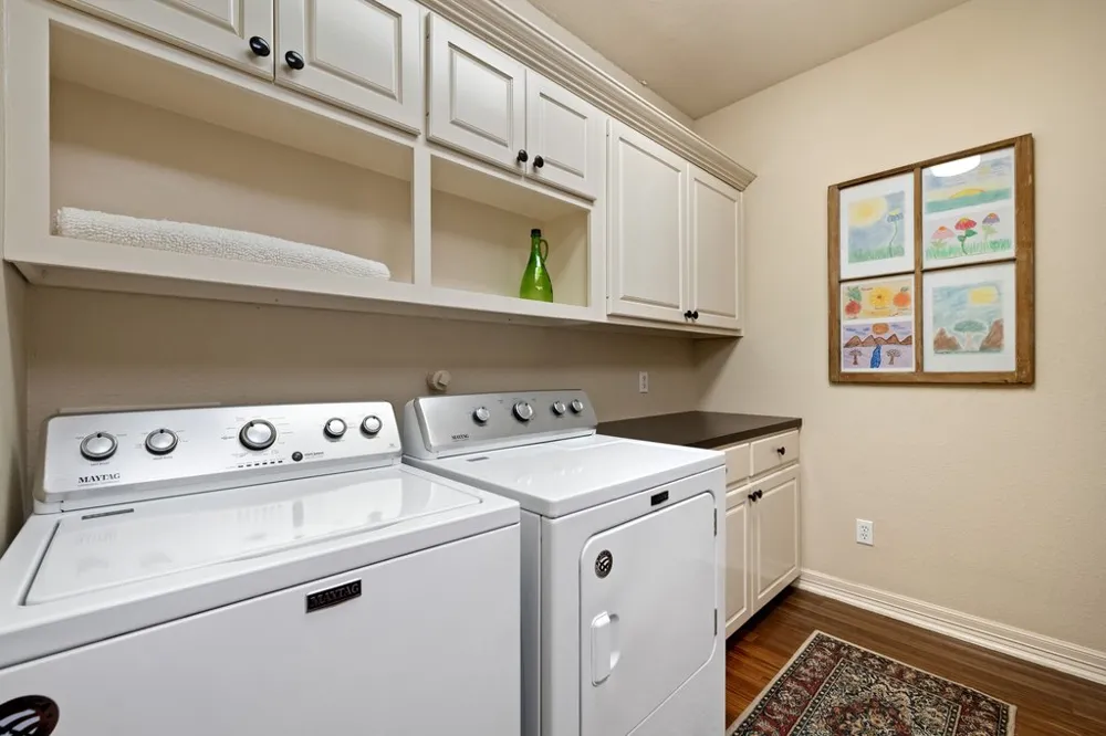 5421 FM 619 Taylor, TX 76574