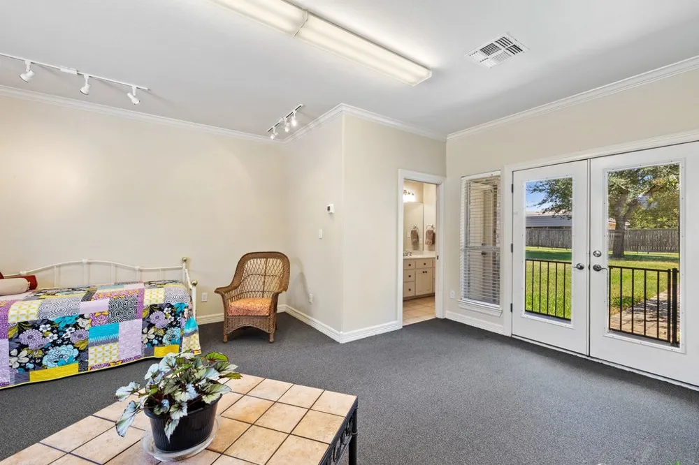 5421 FM 619 Taylor, TX 76574